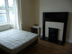  Bedroom 1 - 10 Milton Terrace